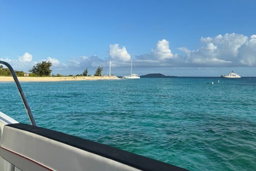 Private Half-Day Tour to Icacos and Palomino