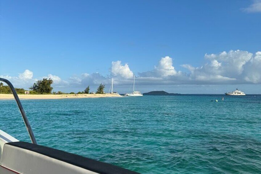 Private Half-Day Tour to Icacos and Palomino