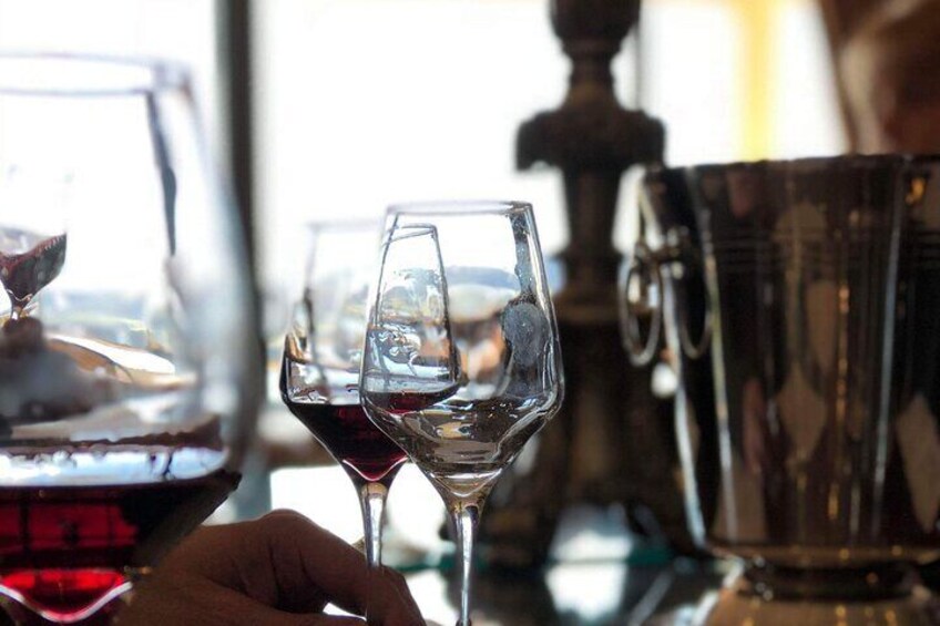 Coal River Valley Wine Tour