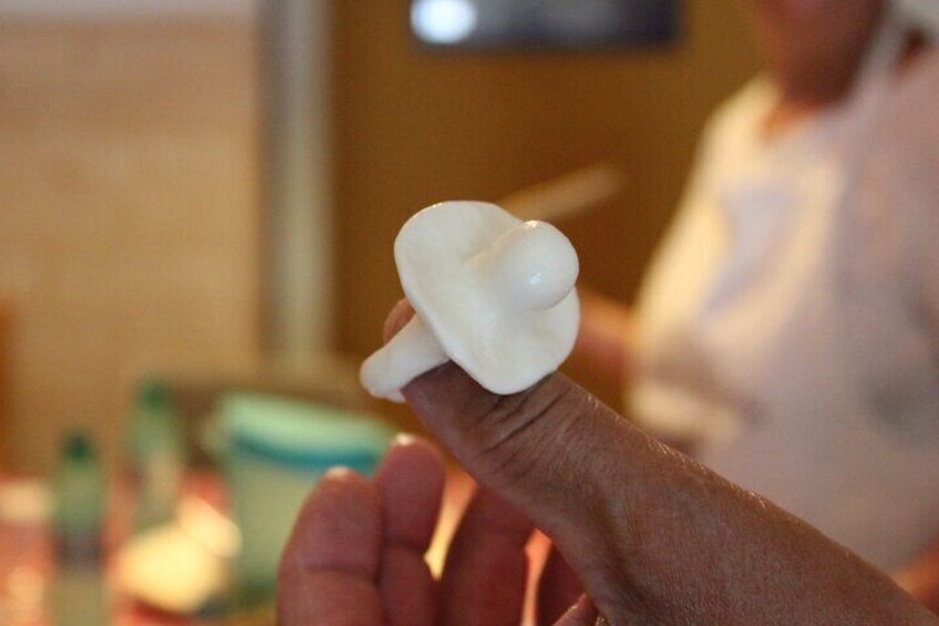 Matera: Mozzarella and Cheese tasting with a Cheesemaker