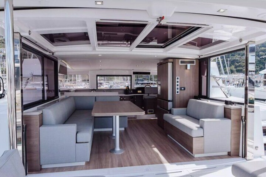 Favignana Egadi Islands Luxury Catamaran Tour with Lunch
