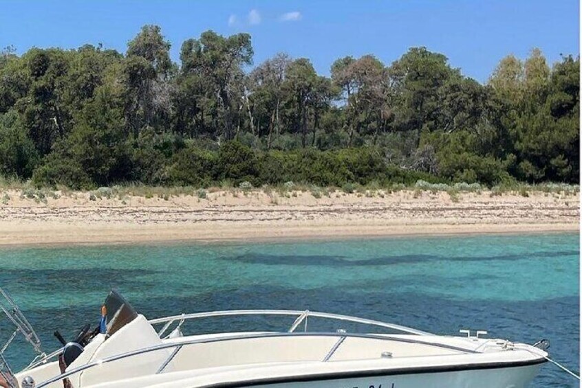 3-hour boat tour in the crystal clear waters of the Ionian Sea