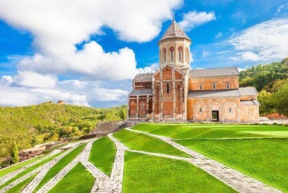 From Tbilisi Kakheti Wine Tour to Bodbe Sighnaghi and Telavi