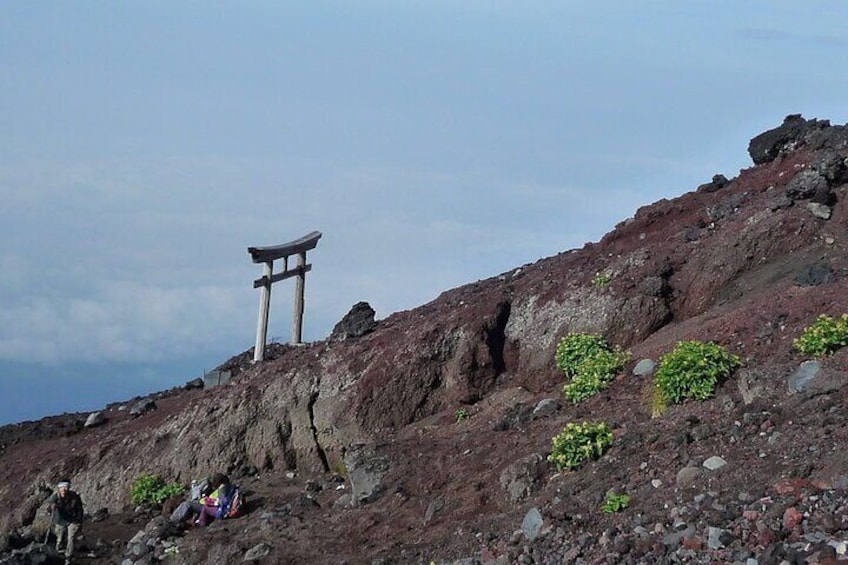 Mt. Fuji 2 Day Fujinomiya Trail Private Tour with Certified Guide