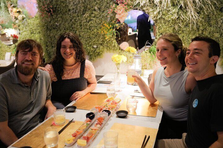 Sushi Making Experience in Shinjuku【Temaki】