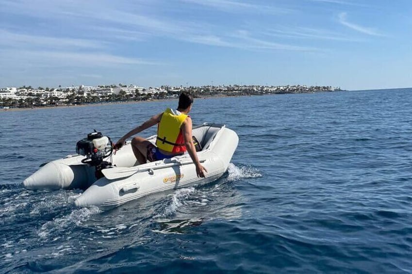 Puerto del Carmen Rent your Zodiac without Degree