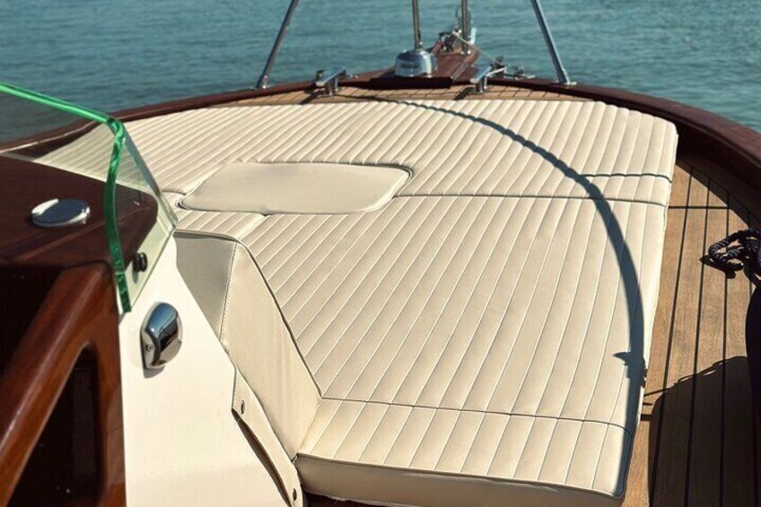 Exclusive private boat tour with captain