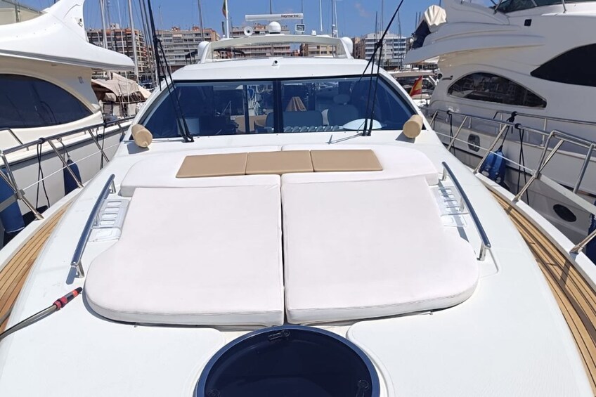 VIP Capri Yacht Experience: Private Cruise, Swim & Sunbathe