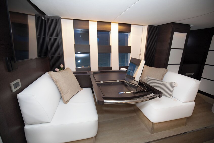 VIP Capri Yacht Experience: Private Cruise, Swim & Sunbathe