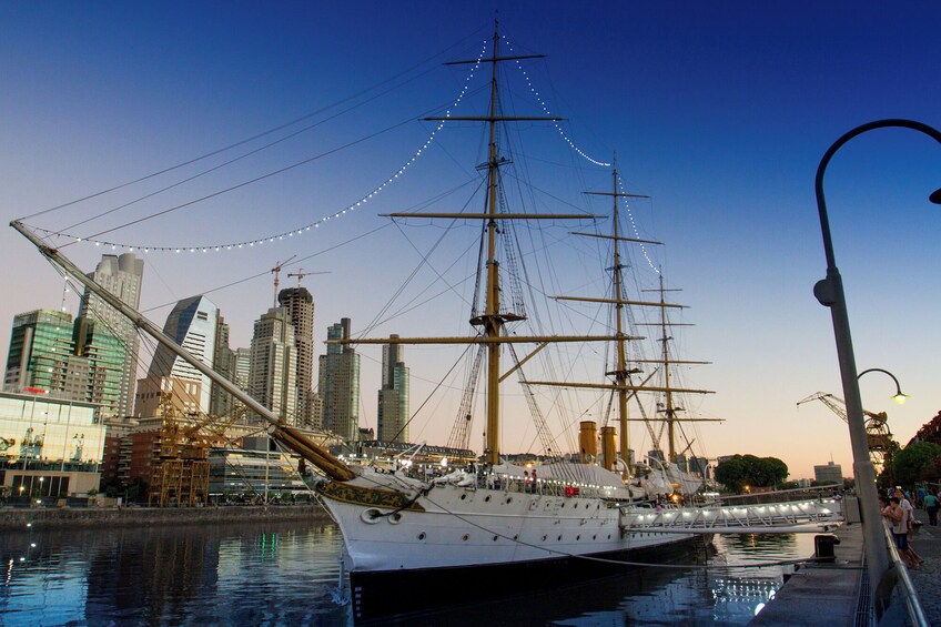 Buenos Aires Highlights: Premium City Tour