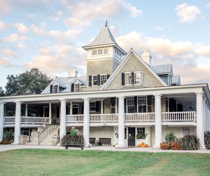 Magnolia Plantation Tour with Transportation