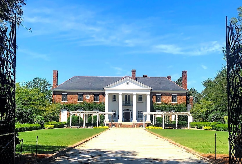 Boone Hall Plantation Tour with Transportation