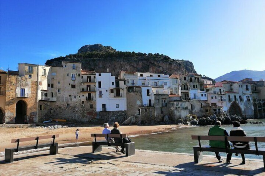 A city on the big screen: Cefalù at the cinema 