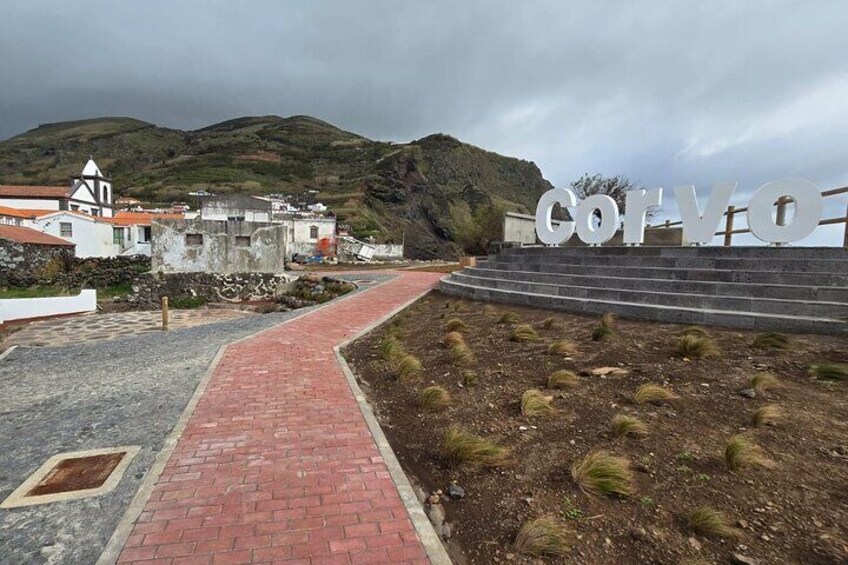 Tour Package to the Corvo with Boat and Transfer to the Caldeirão