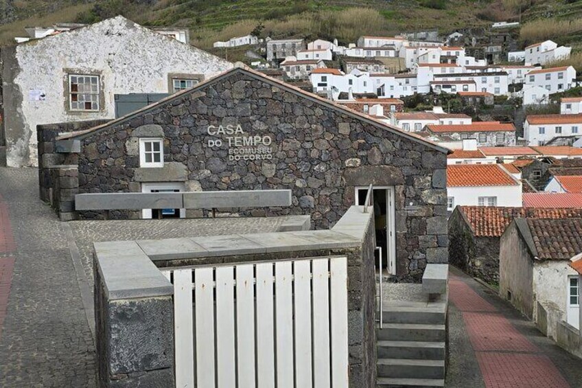 Tour Package to the Corvo with Boat and Transfer to the Caldeirão