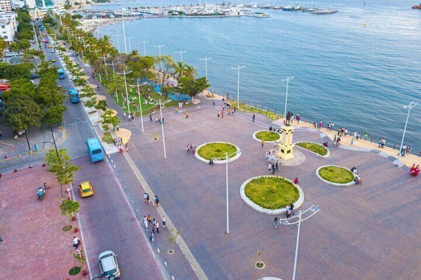 Full City of Santa Marta Tour and its Charms
