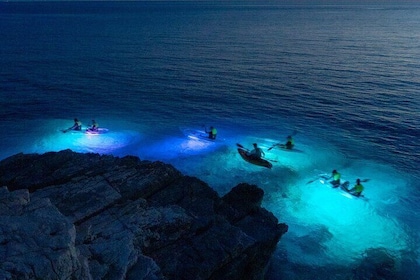Glowing Kayak Tour belyser natten i PULA
