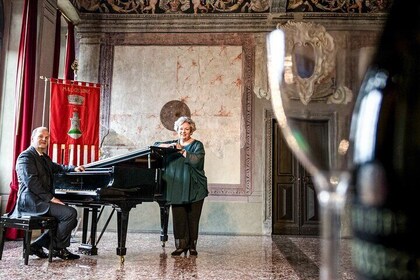Arias and Aperitif Lyrical Concert at Palazzo Carlotti in Garda