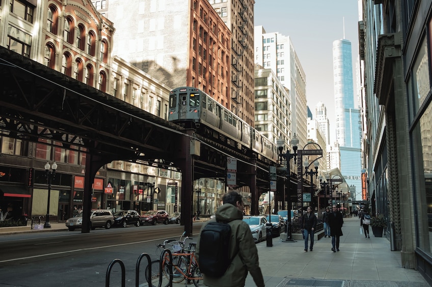 Chicago Mobs and Haunts Walking Tour