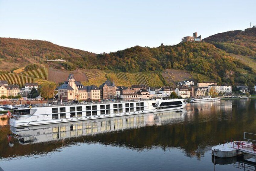 Boat and wagon ride from to Bernkastel