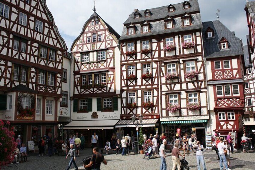 Boat and wagon ride from to Bernkastel
