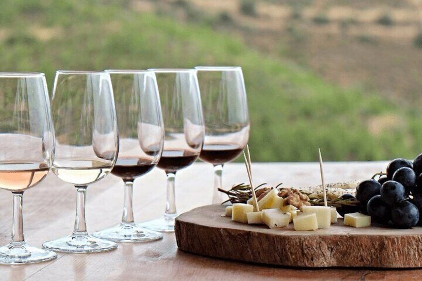 Drama Lazaridi Winery and Alistrati Cave Private Tour