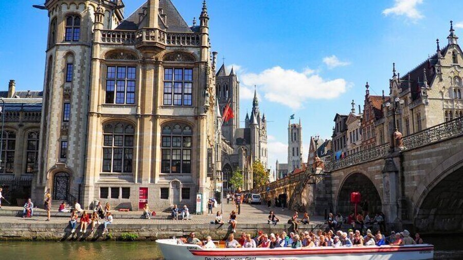 Shared 90Minute Boat Tour in Dutch from Ghent