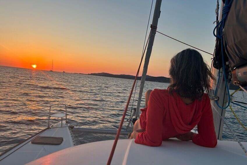 Exclusive catamaran sailing 3 hours Shared group