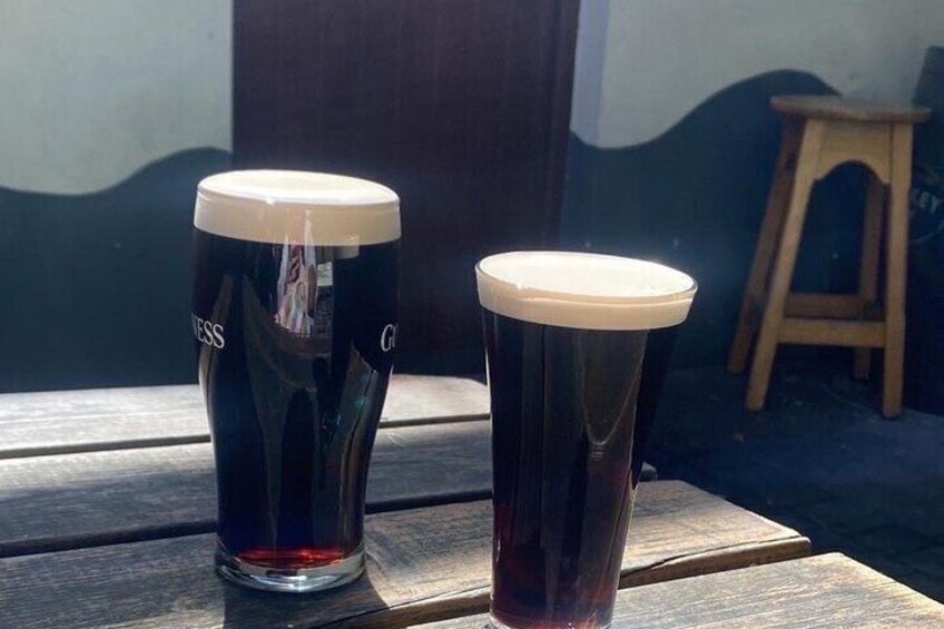 Shared Local Pubs Walking Tour in Dingle Ireland