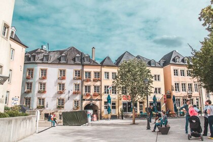 Luxemburg: Geführter Stadtrundgang mit Weinverkostung