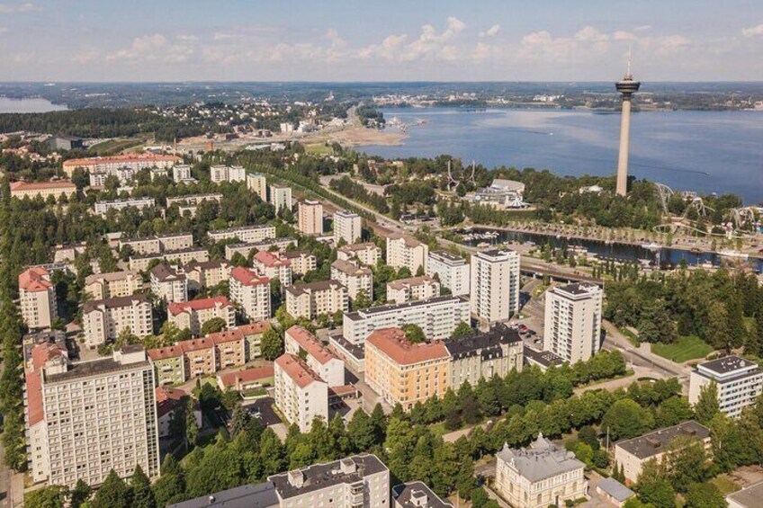 Walking Tour in Tampere with a local