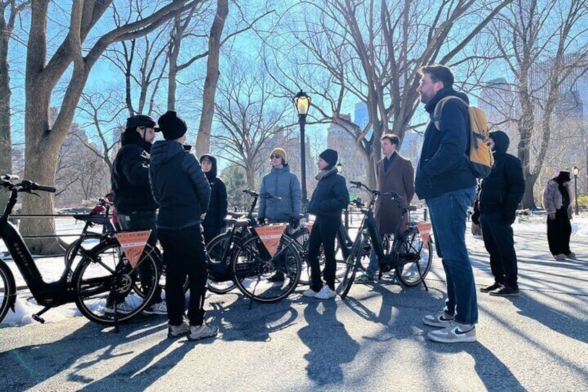 Central Park Bike Tour – Explore in Comfort on Dutch Bikes!
