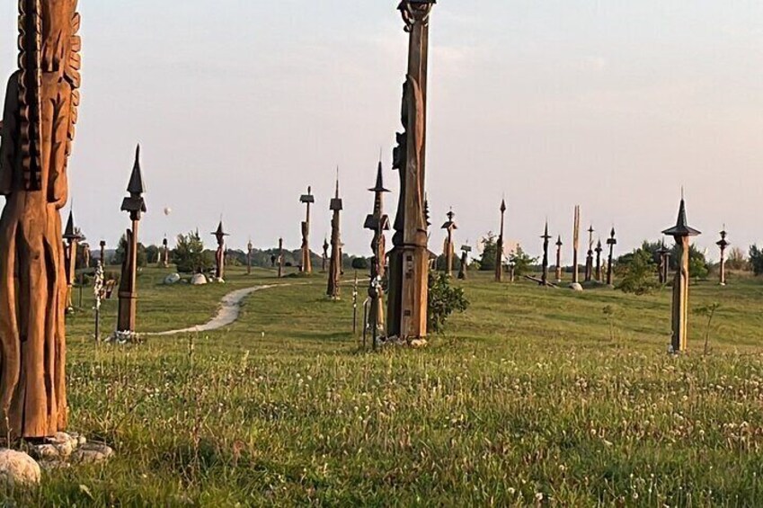 From Vilnius: Hill of Angels, Užutrakis Manor & Trakai Castle