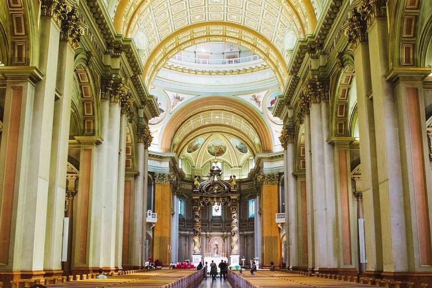 Small group:Toronto&Montreal&Quebec&Niagara Falls 4-Day Tour