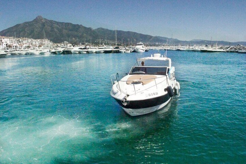 Private Boat Tour with Skipper in Puerto Banus Marbella