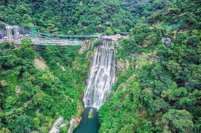Private Day Trip from Hong Kong to Gulong Gorge Glass Skywalk