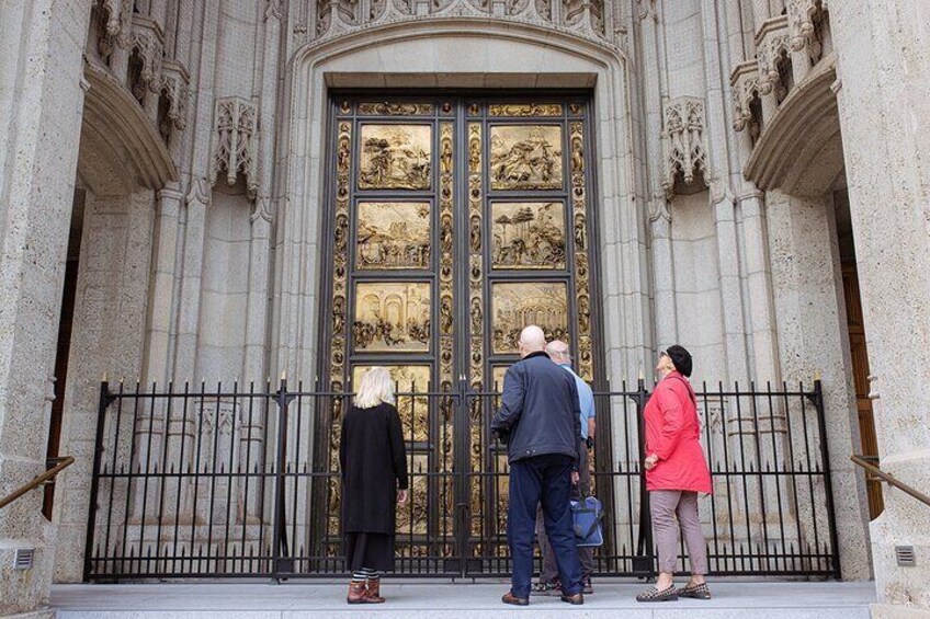 San Francisco's Grace Cathedral Self Led Exploration