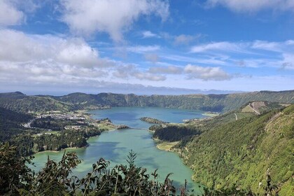 Explore Sete Cidades Volcano Crater by Jeep