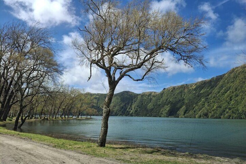 Explore Sete Cidades Volcano Crater by Jeep
