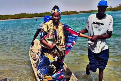 Excursiones culturales (Isla Goree y Lac Rose) con SENEXPAT