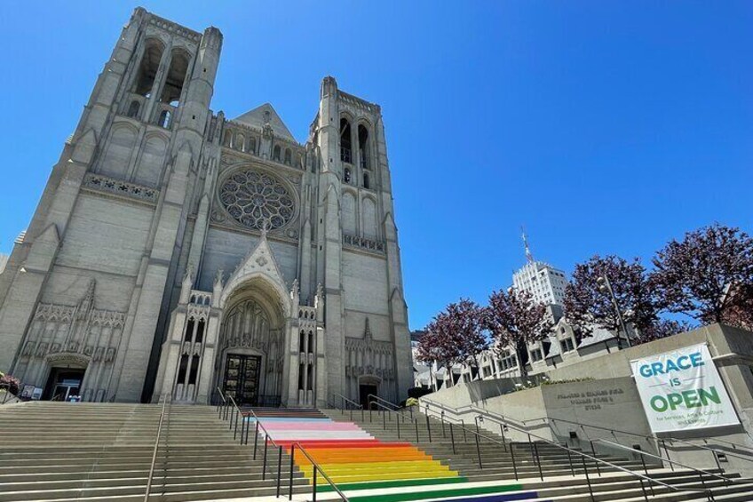 Private Grace Cathedral Walking Tour in San Francisco