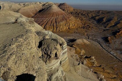 One Day Tour to Altynemel: Aktau Mountains and Singing Dunes