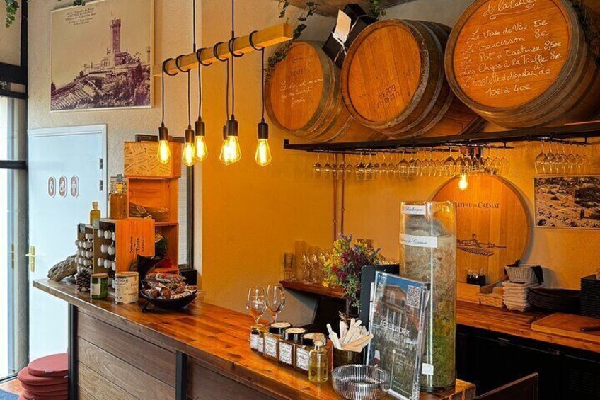 Nice Wine tasting in the hinterland in Defender