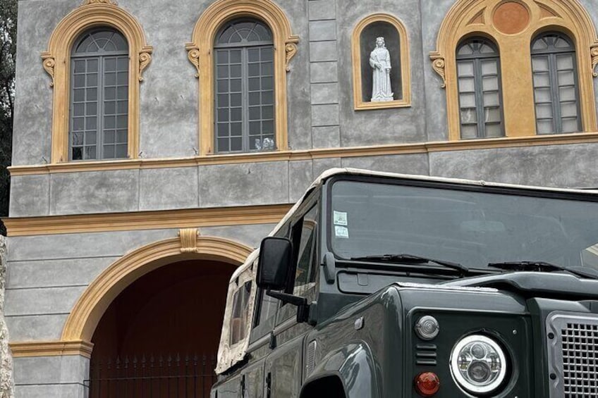 Nice Wine tasting in the hinterland in Defender