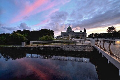 Galway to Killarney Scenic Transfer with Stops