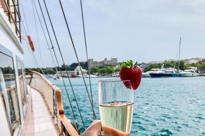 Full Day Boat Cruise to Ithaka with Swim Stops