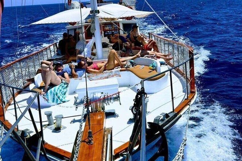 Full Day Boat Cruise to Ithaka with Swim Stops