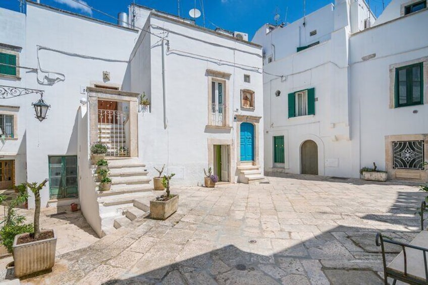 Day Tour of the Itria Valley