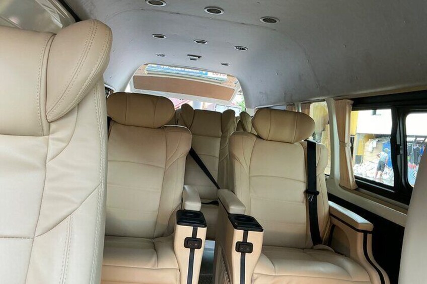 Hiace van 