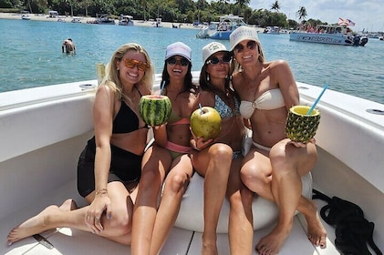 Cruising Anchoring or Fishing in the beautiful Palm Beach Florida